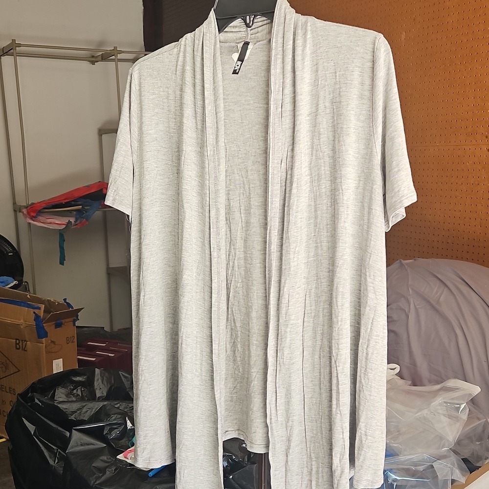 MOA USA Gray Knit Short Sleeve Top Size L Style 433 Cut 8304-ANNA